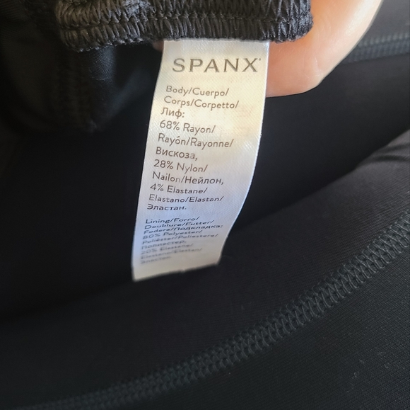 Spanx high waisted leggings size small - Picture 2 of 2